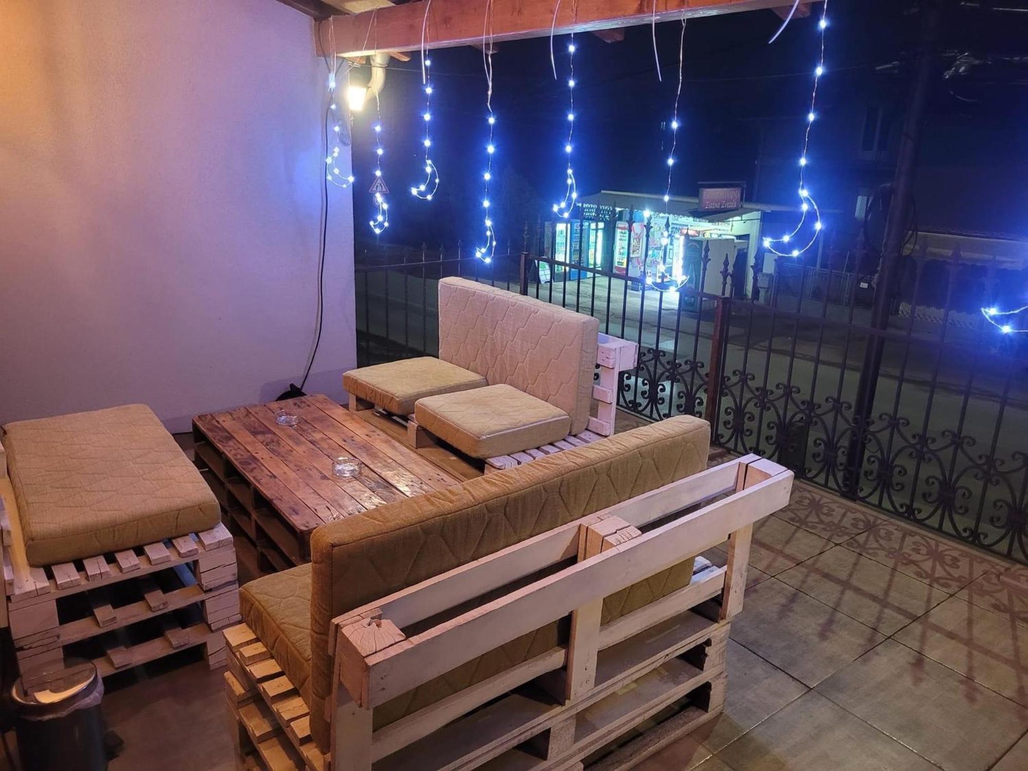 Apartments Pkt Delux Nis Ngoại thất bức ảnh