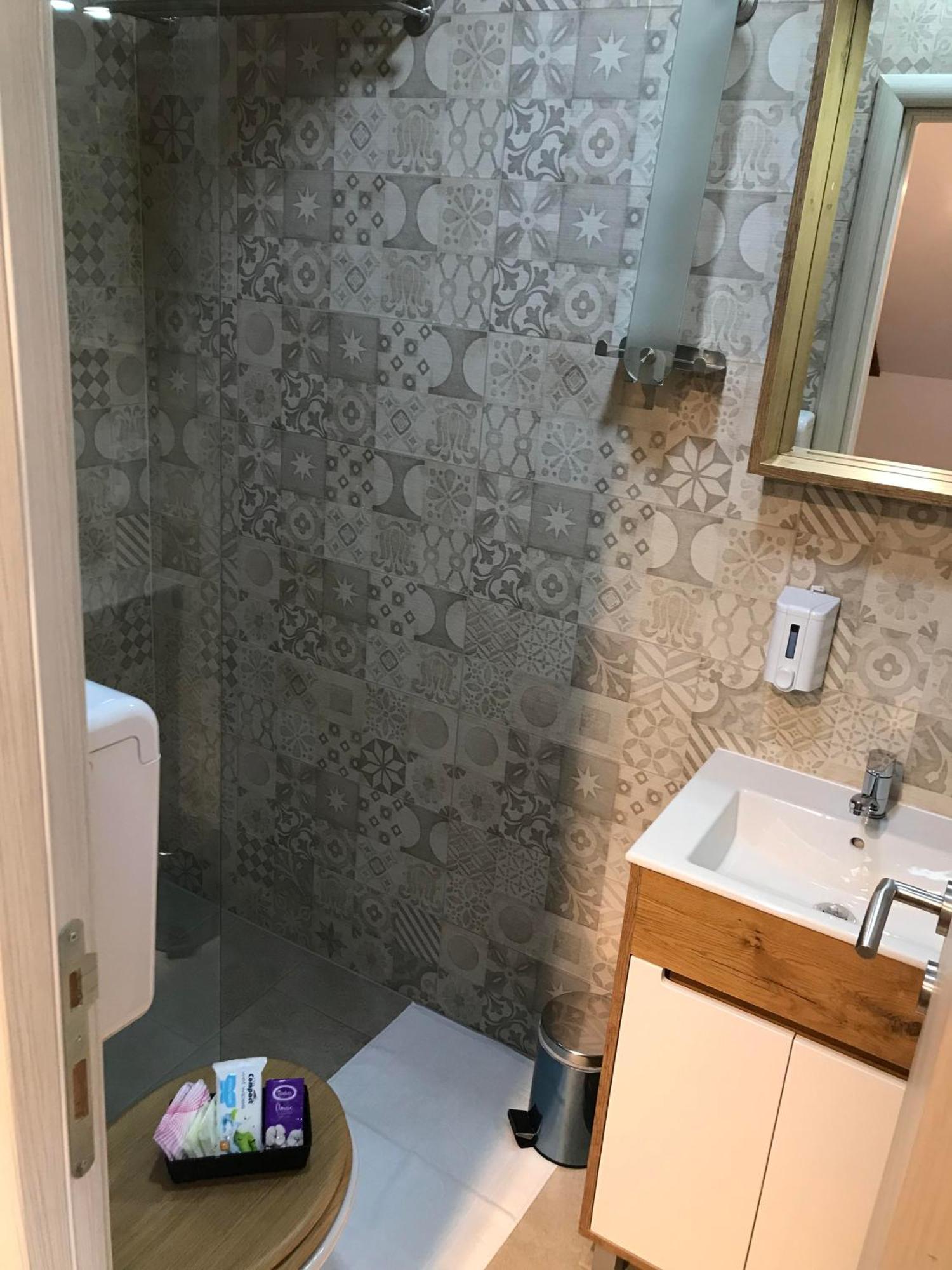 Apartments Pkt Delux Nis Ngoại thất bức ảnh